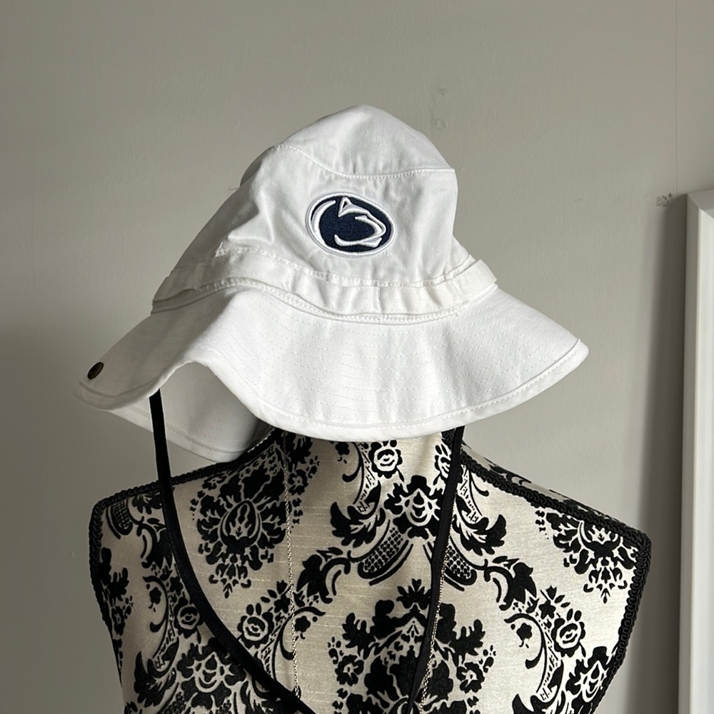 Penn State bucket hat